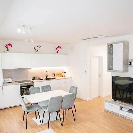 Location 2-bedroom *